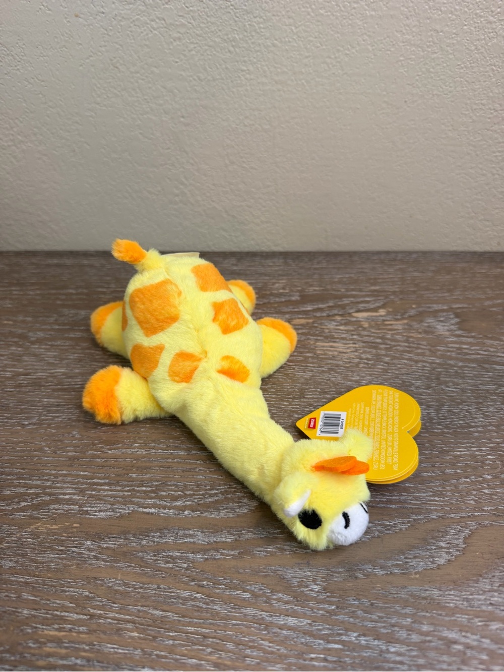 Zuru Hug-A-Lumps Fuzzy Gigi the Giraffe Mini Weighted Plush